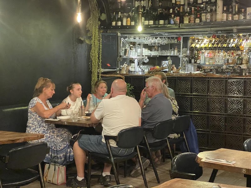 Vantra Vegan - Vantra Vegan 5 Wardour St, London W1D 6PB, UK