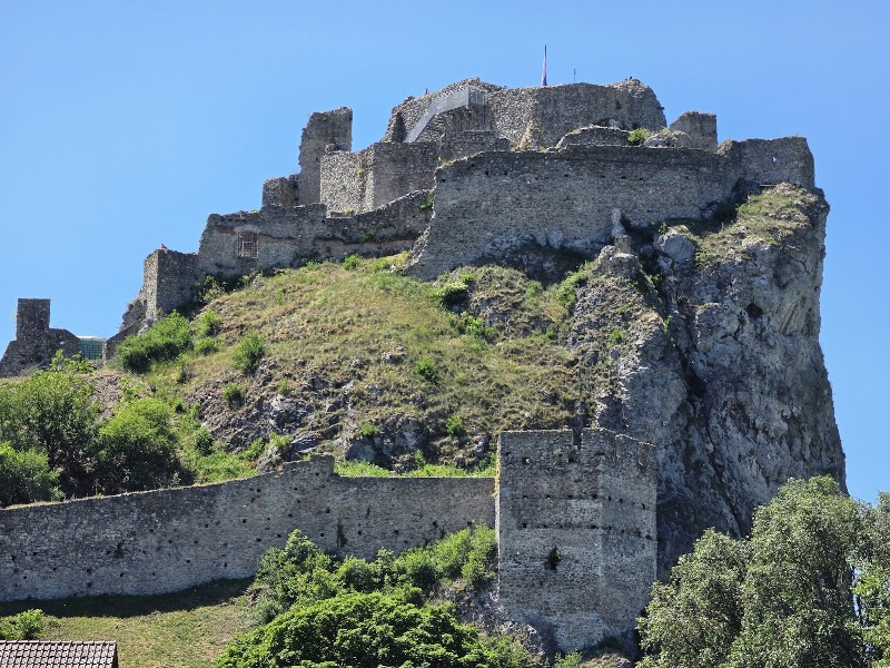 Múzeum mesta Bratislavy – Hrad Devín - Múzeum mesta Bratislavy – Hrad Devín Muránska 10, 841 10 Bratislava-Devín, Slovakia
