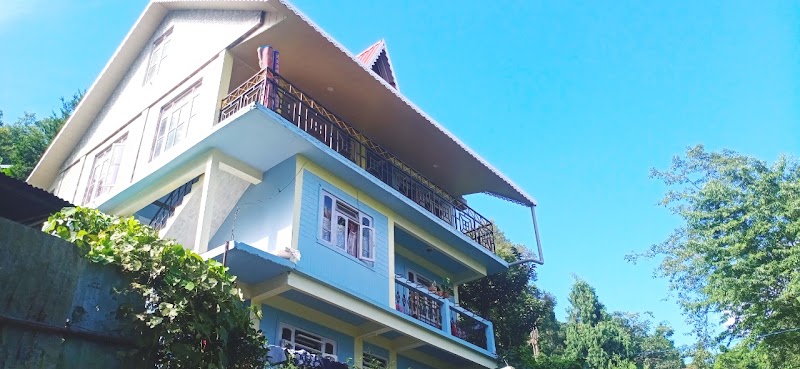 DAFFODIL HOME STAY