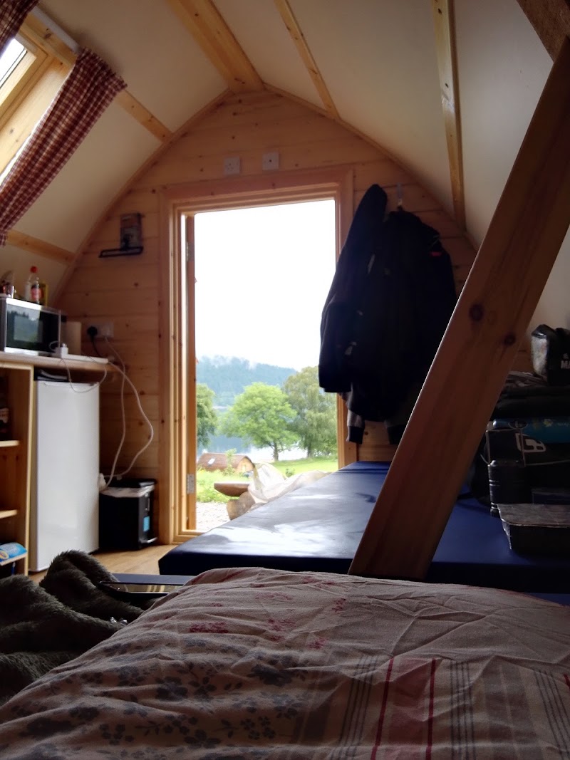 Loch Ness Shores Camping and Caravanning Club Site - Loch Ness Shores Camping and Caravanning Club Site Monument Park Lower, Foyers, Inverness IV2 6YH, UK