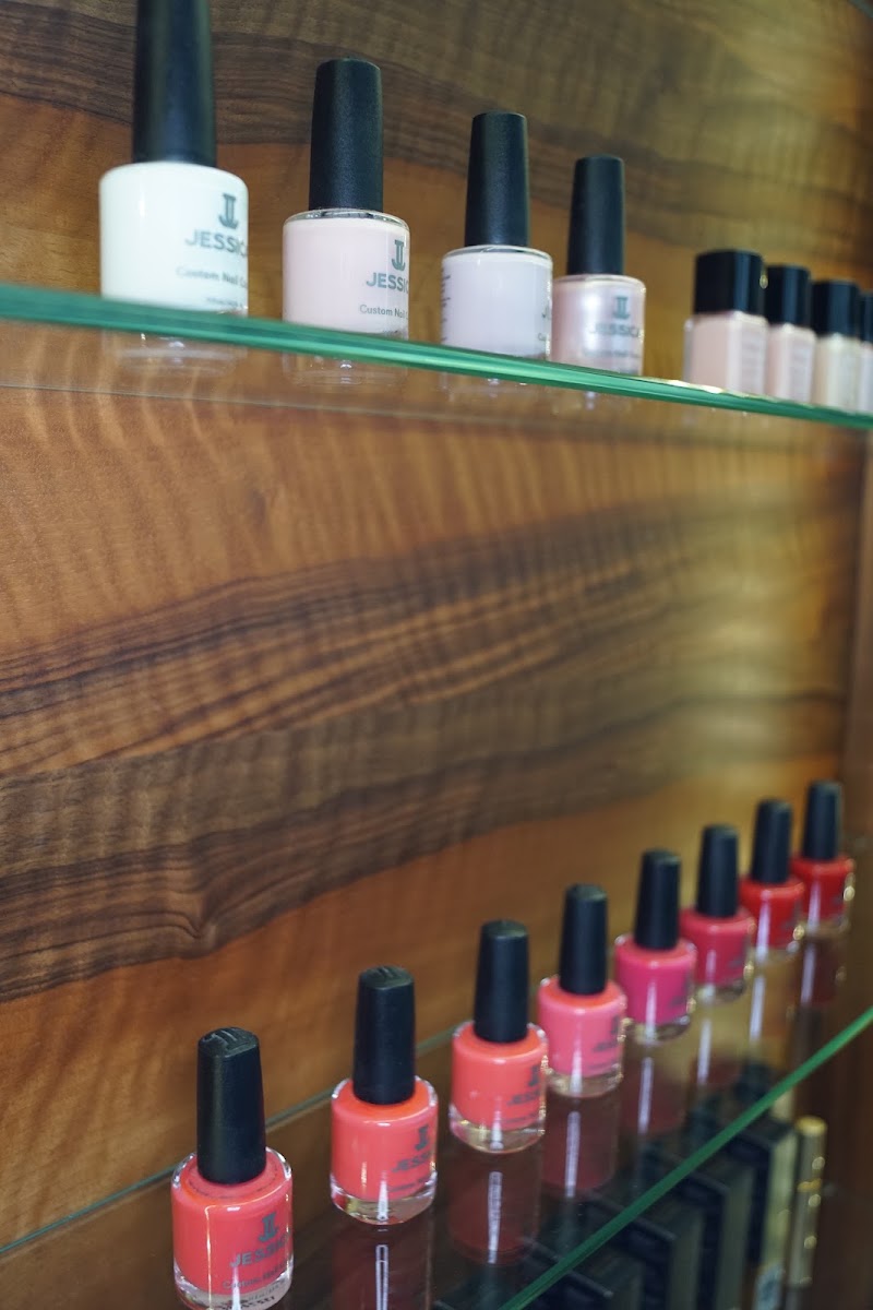 L-Kosmetik & podologische Fußpflege - L-Kosmetik & podologische Fußpflege Schöpfstraße 4a, 6020 Innsbruck, Austria