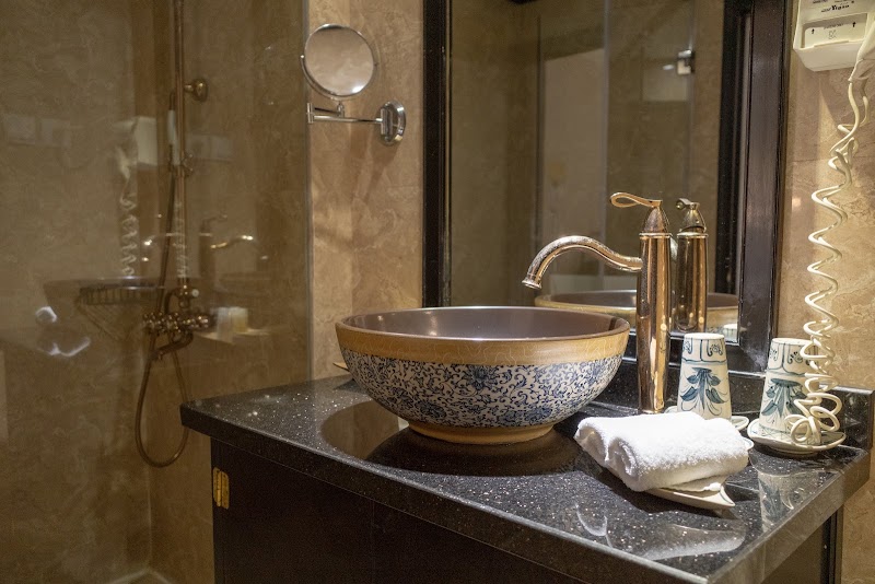 Lavender Central Hotel - Lavender Central Hotel 37-39 P. Hàng Bạc, Phố cổ Hà Nội, Hoàn Kiếm, Hà Nội, Vietnam