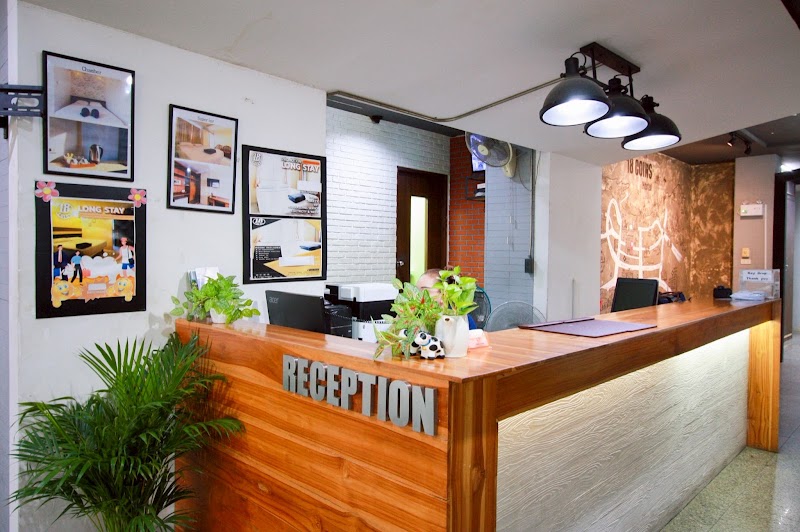 18 Coins Cafe & Hostel - 18 Coins Cafe & Hostel 198 20 Soi Buakhao, Muang Pattaya, Amphoe Bang Lamung, Chang Wat Chon Buri 20150, Thailand
