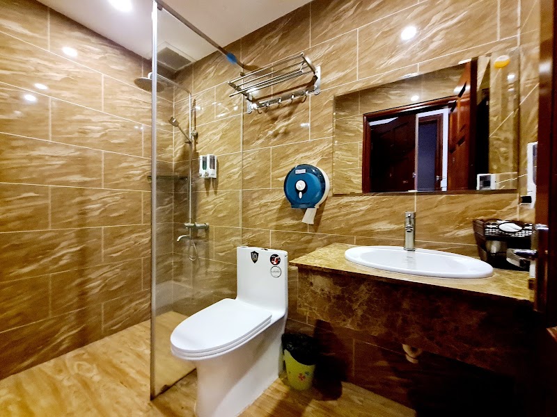 Khách sạn Hoàng Gia - Khách sạn Hoàng Gia, 17 Lê Duẩn, Côn Đảo, Hồ Chí Minh, Vietnam