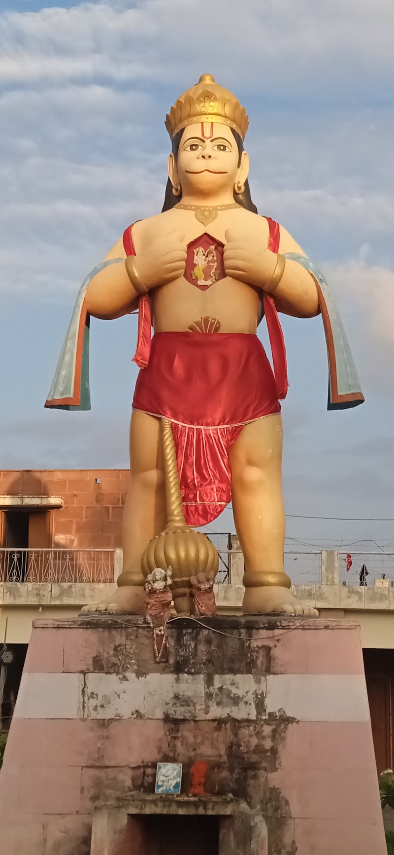 Hanuman Mandir - Hanuman Mandir 4QGM+X59, NH 10, Satrod Khurd, Satrod Khas, Hisar, Haryana 125005, India