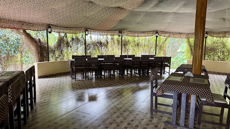 Jungle View Resort - Jungle View Resort, 2CX4+4RQ, Ranthambhore Rd, near Ranthambore National Park, Sawai Madhopur, Rajasthan 322001, India