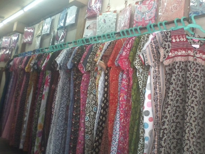 New Fashion House - New Fashion House Shyam Wadi, Near Kabutar khana, Dadar West, Dadar, Mumbai, Maharashtra 400028, India