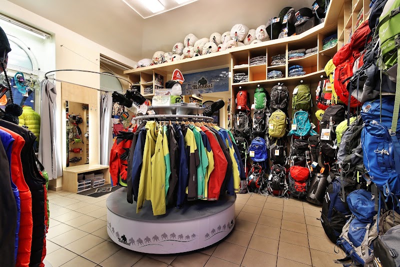 Hanibal Sport - Hanibal Sport, 16, Korunní 732, 120 00 Praha 2-Vinohrady, Czechia