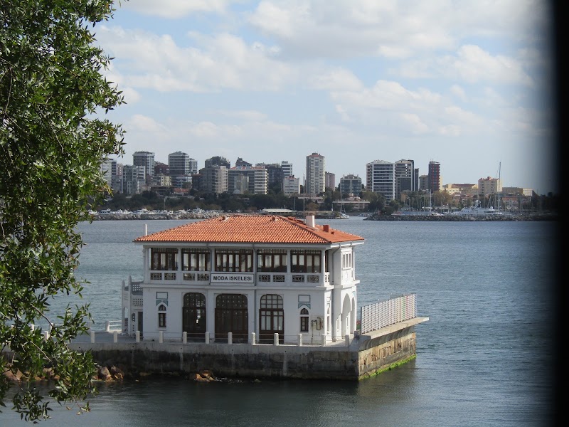 Moda - Moda, Caferağa, 34710 Kadıköy/İstanbul, Türkiye
