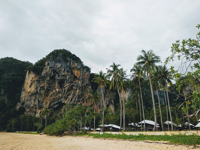 Tonsai Beach - Tonsai Beach Tonsai Beach, Ao Nang, Mueang Krabi District, Krabi 81180, Thailand
