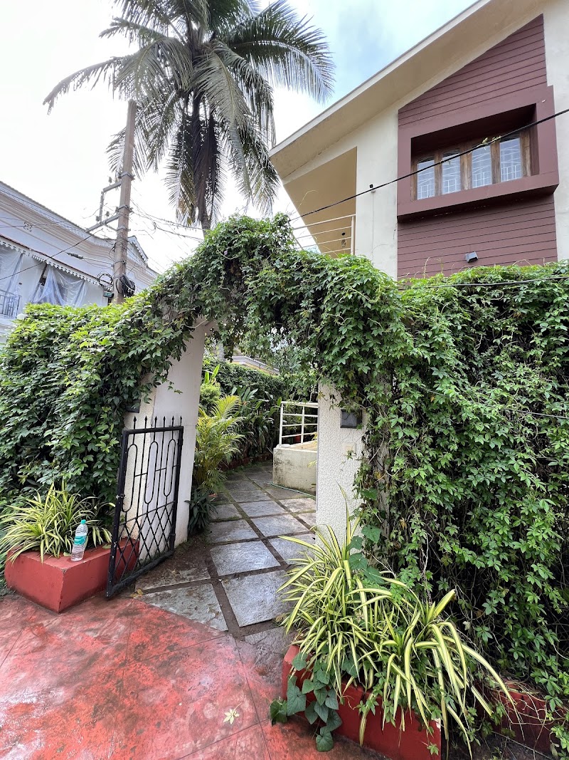 GR Stays Calangute - GR Stays Calangute, 251, Holiday St, Gauravaddo, Calangute, Goa 403516, India