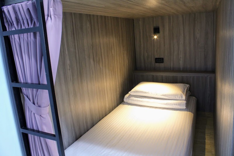 自由空間旅宿 freezone hostel - 自由空間旅宿 freezone hostel 929, Taiwan, Pingtung County, Liuqiu Township, Benfu Village, Zhongshan Rd, 51-5號2樓