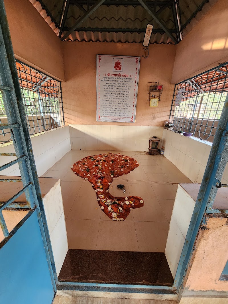Pradakshina Marg - Pradakshina Marg Bus Stop, MSH4, Ganpatipule, Maharashtra 415615, India