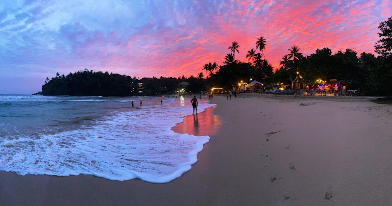 Hiriketiya beach - Hiriketiya beach XP64+WJ6, Dikwella 81200, Sri Lanka