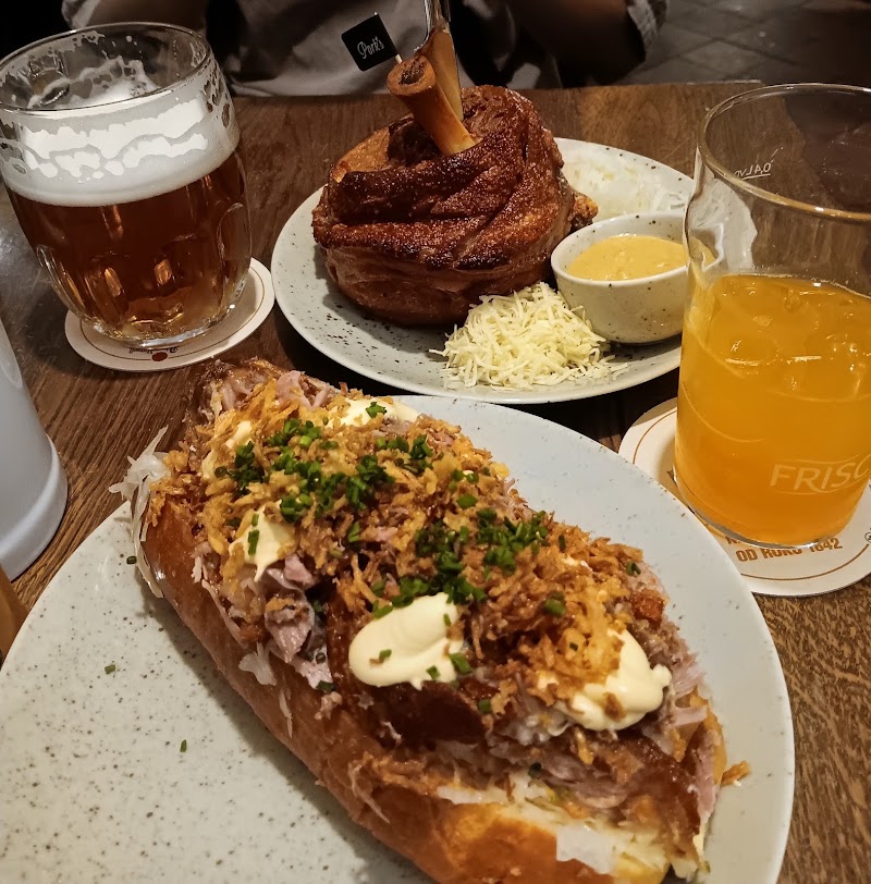 Pork's Mostecka - Pork's Mostecka Mostecká 16, Malá Strana, 110 00 Praha-Praha 1, Czechia