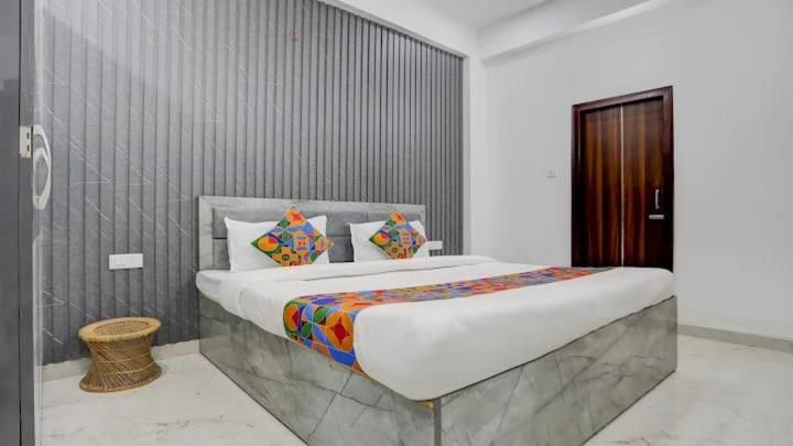 HOTEL KASHI HOME STAY - HOTEL KASHI HOME STAY, KHASRA NO.192, Nai Basti Marauli, Kanchan Vihar Colony, Bhullanpur, Varanasi, Manrauli, Uttar Pradesh 221108, India