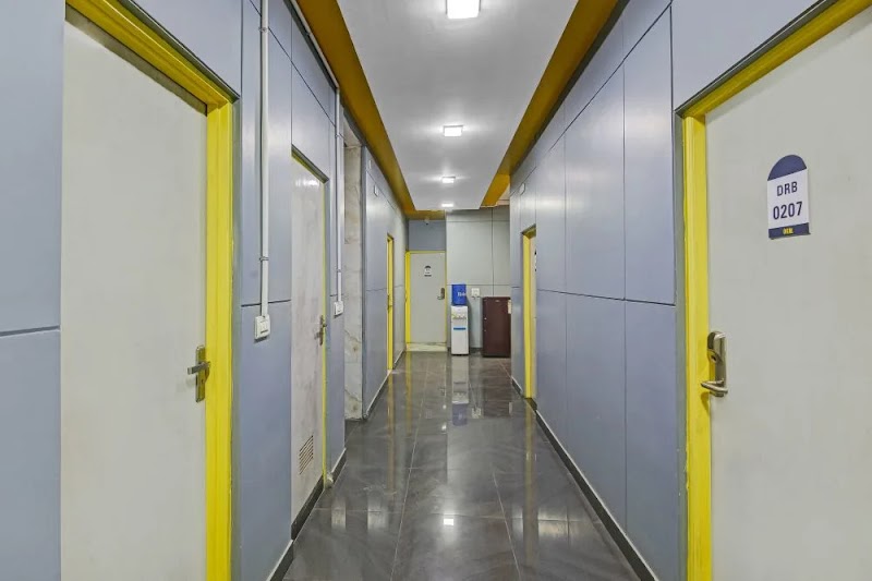 Stanza Living Derby House - Best Boys PG in North Campus, Delhi - Stanza Living Derby House - Best Boys PG in North Campus, Delhi E -23, 23 UA, Bungalow Rd, above 24X7 Store, Block UA, Jawahar Nagar, Kamla Nagar, Delhi, 110007, India