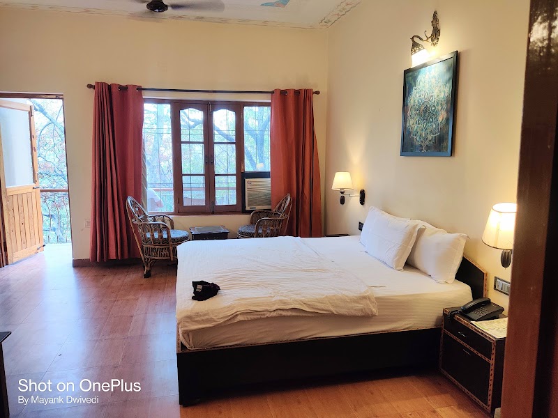 Hill Top Swiss Cottage - Hill Top Swiss Cottage, High Bank Bhirkhet, Tapovan, Rishikesh, Jonk, Uttarakhand 249192, India