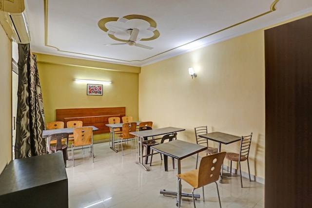 Collection O Hotel Grand Casa - Collection O Hotel Grand Casa T 23 Rd, T Block, Nathupur, Sector 24, Gurugram, Haryana 122002, India