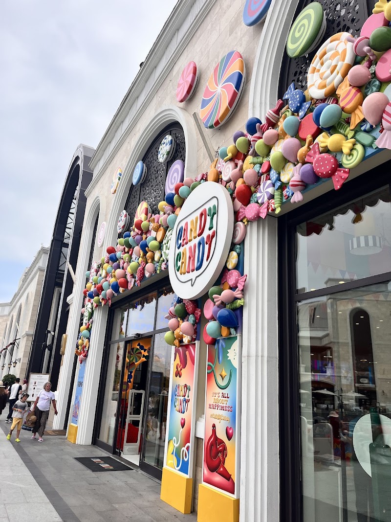 Land Of Legends Shopping Avenue - Land Of Legends Shopping Avenue, Kadriye Mahallesi No:1, Kadriye, Serik Cd 48-49, 07525 Serik/Antalya, Türkiye