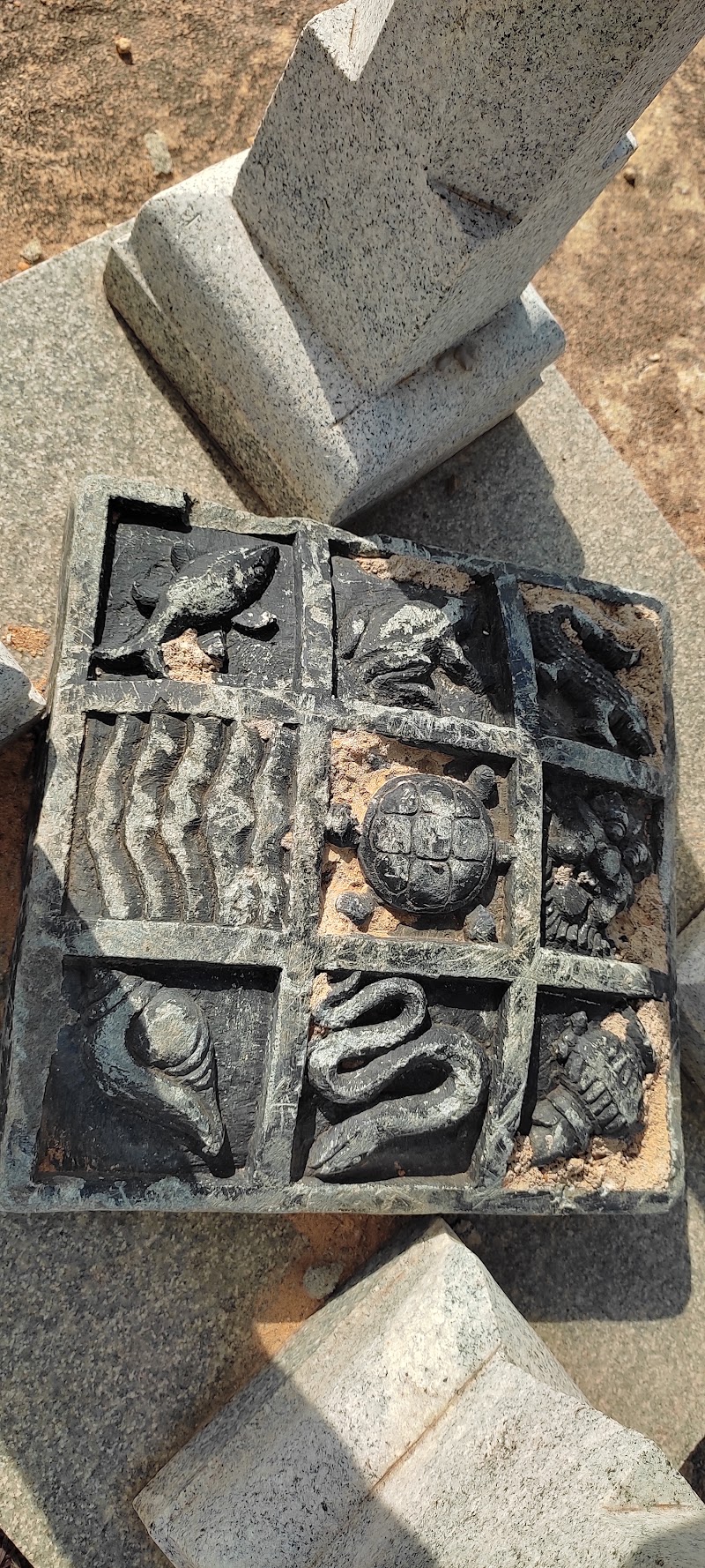 Shri Bettada Chaturmukha Digambara Jaina Basadi - Shri Bettada Chaturmukha Digambara Jaina Basadi, VJ7J+5P3, Kambadahalli, Karnataka 571802, India