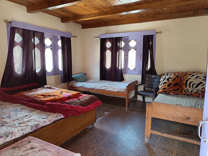 Apple Cottage Homestay and Cafe Kalgha - Apple Cottage Homestay and Cafe Kalgha, Apple Cottage, Cafe and Homestay, Apple centre, Kalgha, Kasol, Sosan, Himachal Pradesh 175105, India