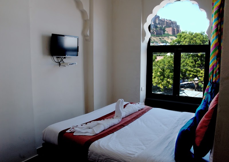 Nirvana Home - Nirvana Home Tija Mata Ka Mandir, Ghash Mandi, Kandoi Bazar Rd, Katala, Jodhpur, Rajasthan 342001, India