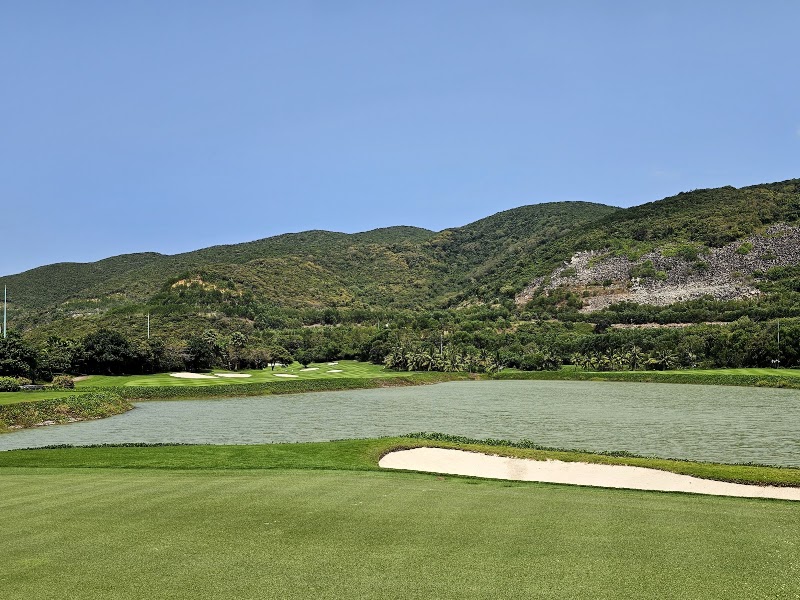 Vinpearl Golf Club Nha Trang - Vinpearl Golf Club Nha Trang, Hon Tre Island, Nha Trang, Khánh Hòa 650000, Vietnam