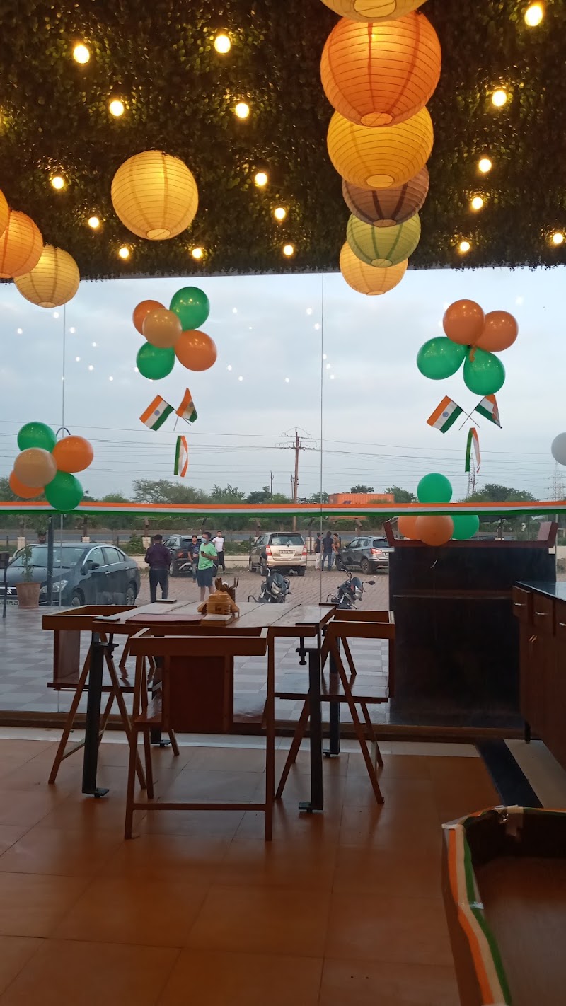 MOTORWAY REST-INN - MOTORWAY REST-INN, Vadadla National highway, Street Number 8, Vadadla, Bharuch, Gujarat 392015, India