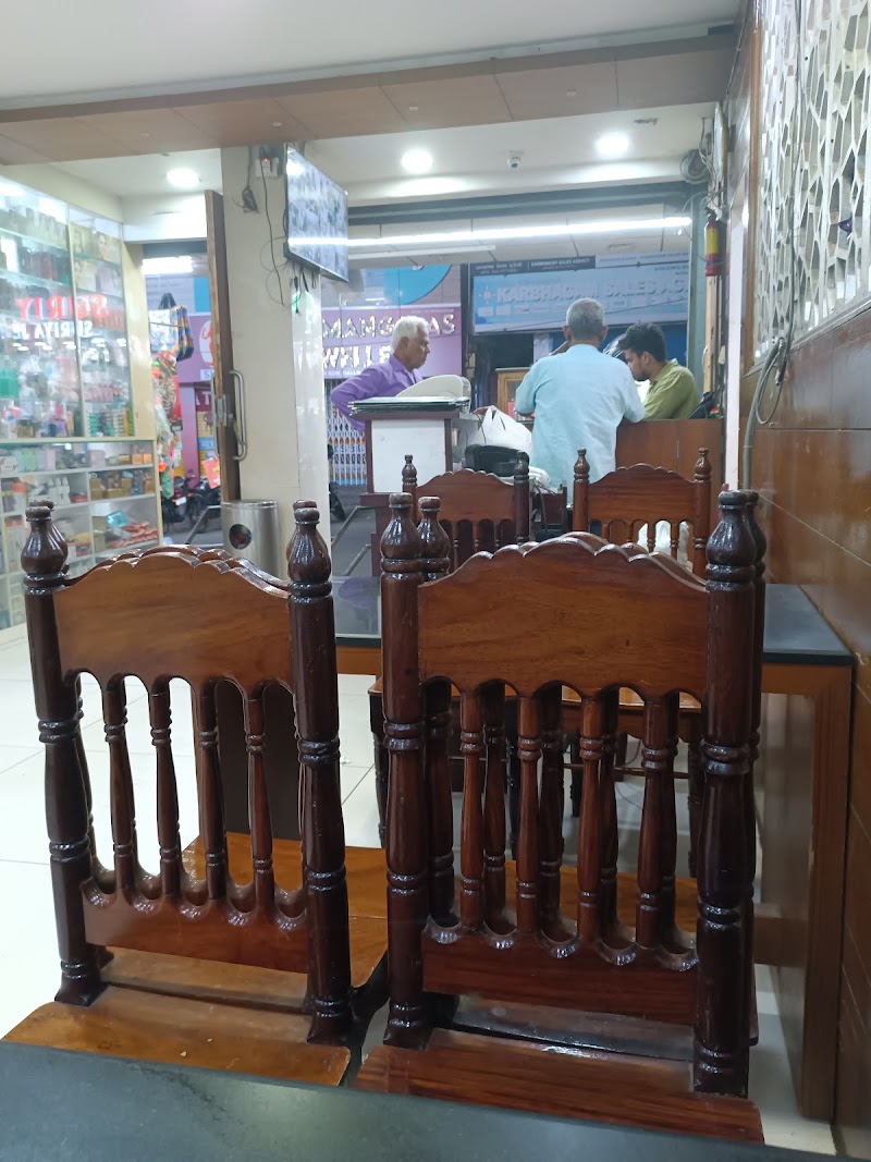 MILAN BAKERY - MILAN BAKERY, MP9R+VGR, Aberdeen Bazar, Aberdeen, Sri Vijaya Puram, Andaman and Nicobar Islands 744101, India