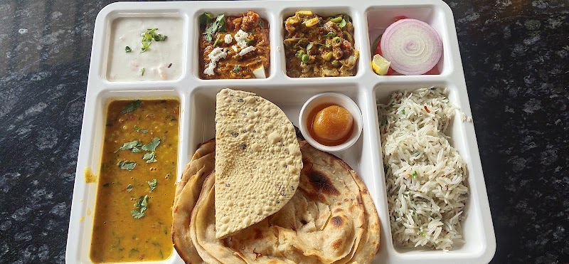 Roots Live Kitchen - Roots Live Kitchen Go for Eat Food Court, Opposite Rajasthan Vidhyapeeth College Airport Road, Old RTO Rd, Pratap Nagar, Udaipur, Rajasthan 313001, India