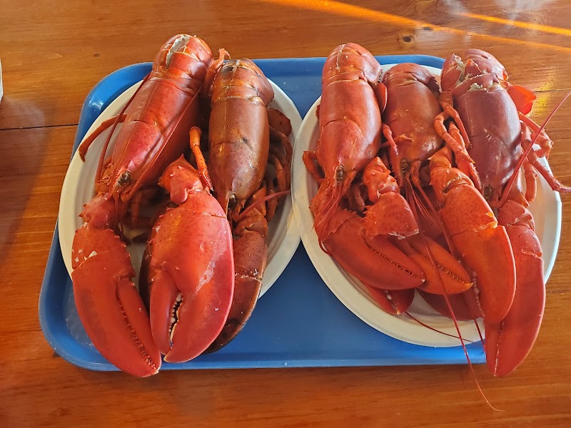 Blue Collar Lobster / The Gloucester House Pub - Blue Collar Lobster / The Gloucester House Pub 63 Rogers St, Gloucester, MA 01930, USA