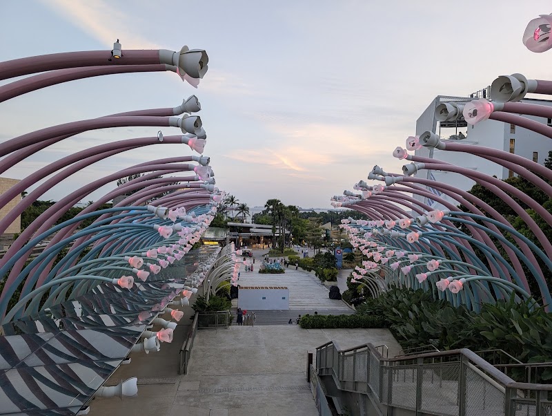 Symphony Streams - Symphony Streams, 3 Siloso Rd, #01 3, Singapore 098977