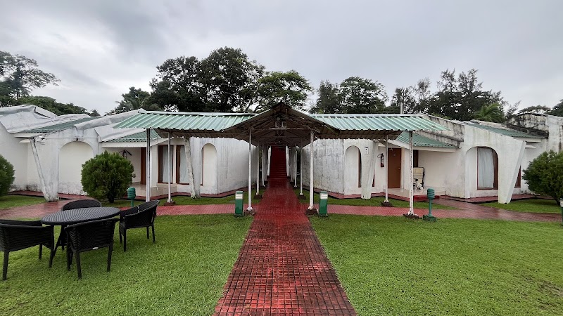 Hornbill Nest Resort
