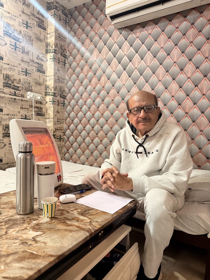 cozy inn hostel - cozy inn hostel, 1/45, Lalita Park, Laxmi Nagar, New Delhi, Delhi, 110092, India