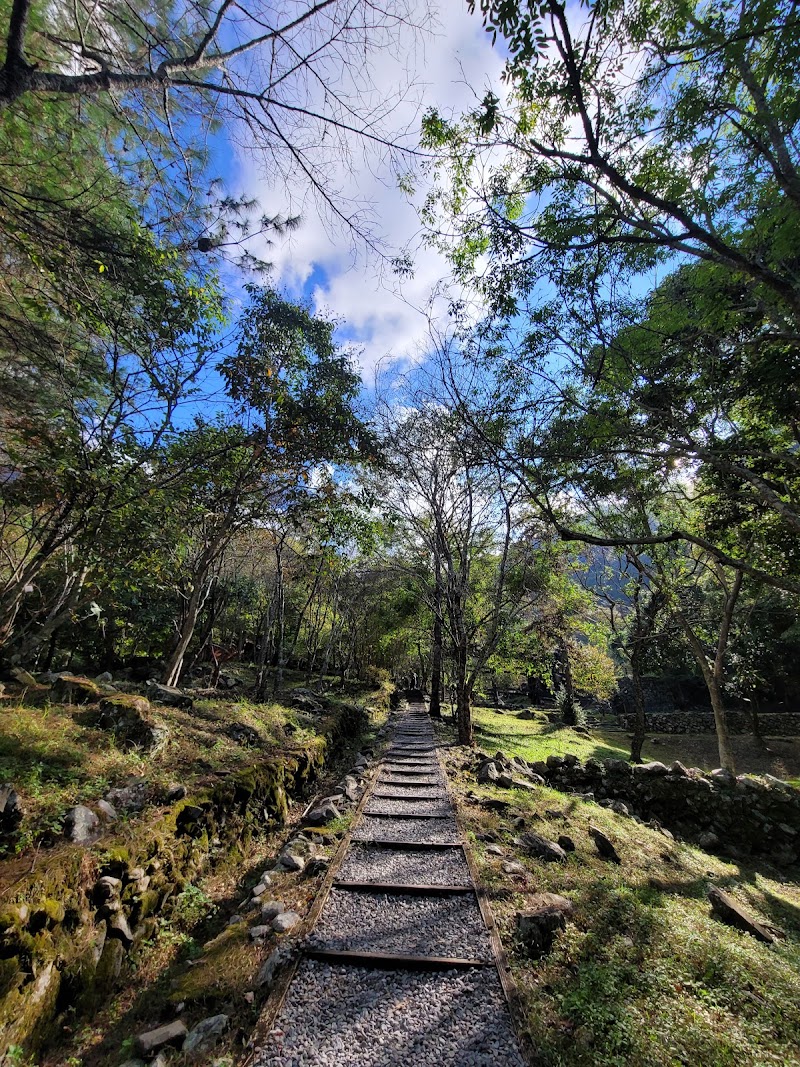 Baxianshan Trailhead - Baxianshan Trailhead, Bo'ai Village, Heping District, Taichung City, Taiwan 424