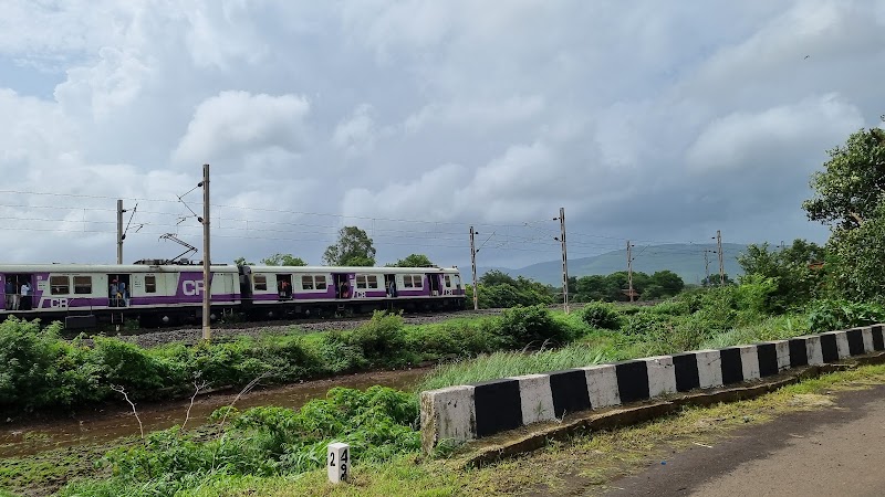 Malavli Railway Station - Malavli Railway Station, PFVJ+PF9, Ekvira Devi Rd, Malavli, Maharashtra 410405, India