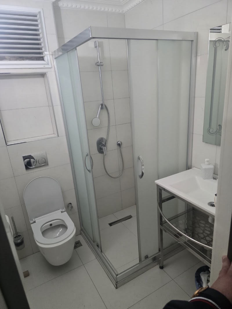 Pearl Hotel istanbul - Pearl Hotel istanbul, Mithatpaşa Cad. Mollabey sok. 10 Saraç İshak mahallesi, Beyazıt, Mollabey Sk. No:10, 34130 Fatih/İstanbul, Türkiye