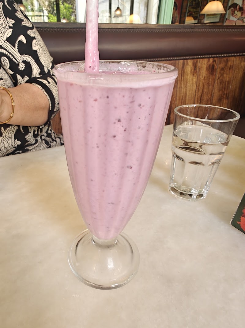 The Big Chill Cafe - The Big Chill Cafe Ardee Mall Rd, Block B, Ardee City, Sector 52, Gurugram, Haryana 122003, India