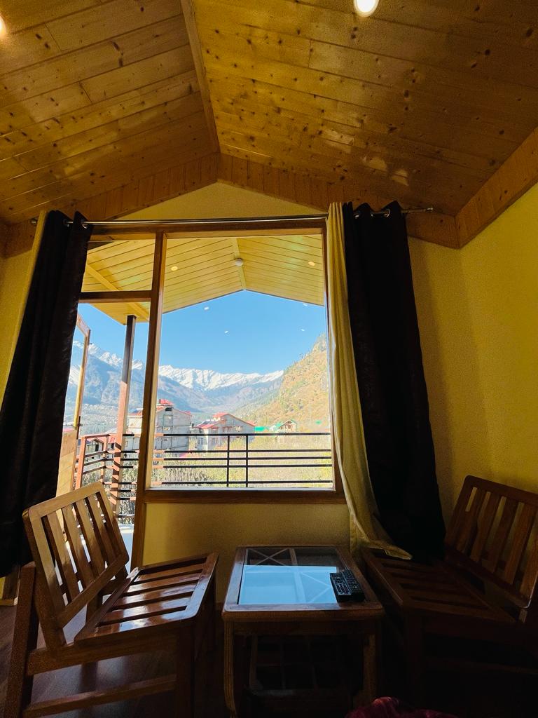 Sethan View Resort - Sethan View Resort near whitestone, Prini, Manali, Himachal Pradesh 175143, India