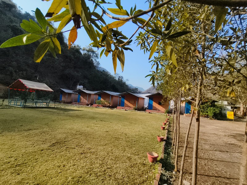 Resort in rishikesh - Resort in rishikesh Near, Deccan valley gate Cafe 60, green hills, Tapovan, Rishikesh, Uttarakhand 249192, India