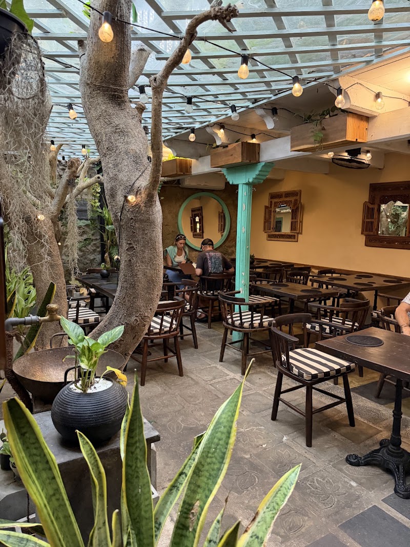 Pedlar's Inn Cafe and Restaurant - Pedlar's Inn Cafe and Restaurant 92 Pedlar's Street, Galle 80000, Sri Lanka