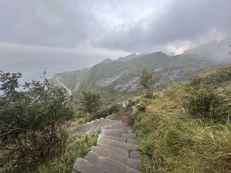 Reinebringen - Reinebringen E10, 8390 Reine, Norway