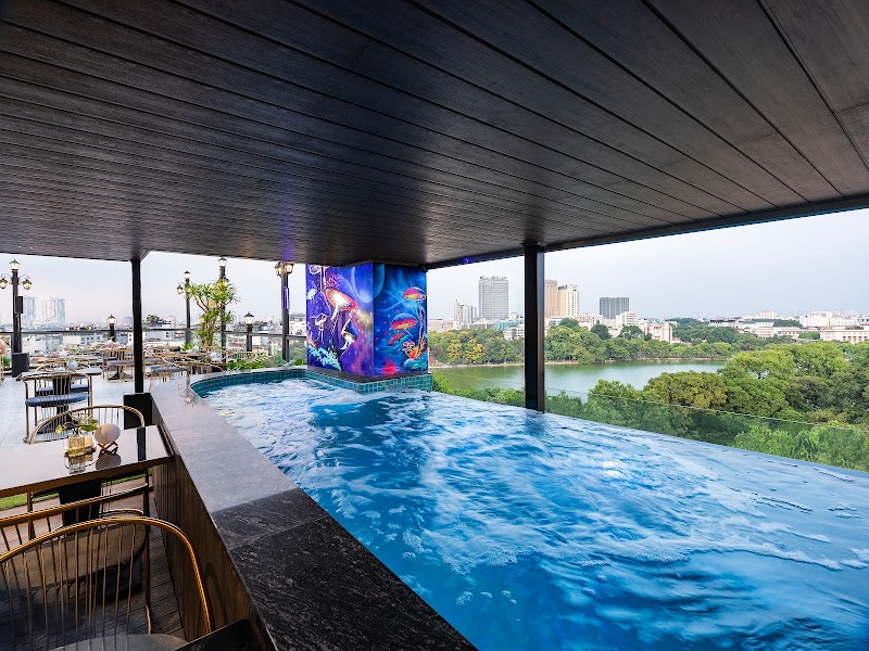 L'Signature Hotel & Spa - L'Signature Hotel & Spa, 4A-4B Ng. Báo Khánh, Hoàn Kiếm, Hà Nội 10000, Vietnam