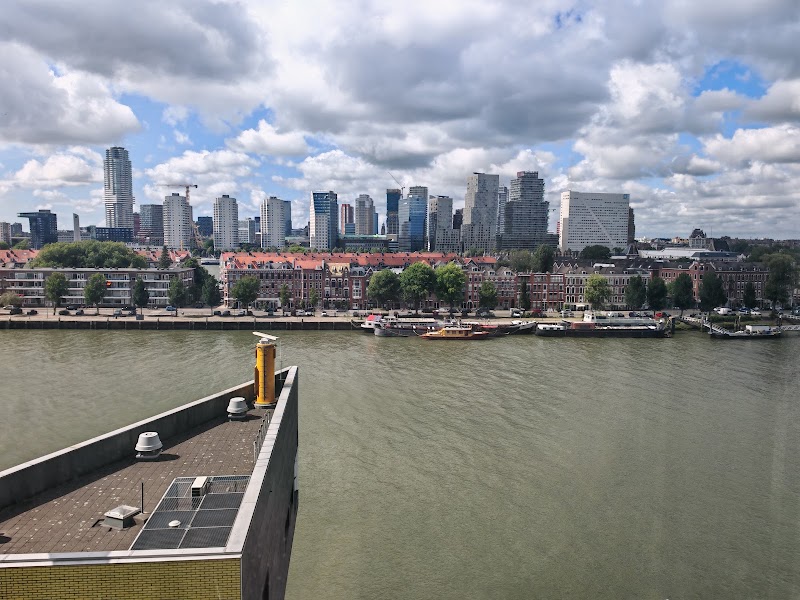 MOBIHUB | P+R Maastoren - MOBIHUB | P+R Maastoren, Wilhelminakade 101, 3071 JV Rotterdam, Netherlands