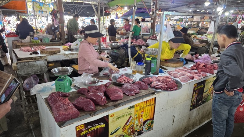 Ba Le Market - Ba Le Market V8MX+CP9, Vietnam/194 Lê Thánh Tông, Hội An Đông, Đà Nẵng, Vietnam