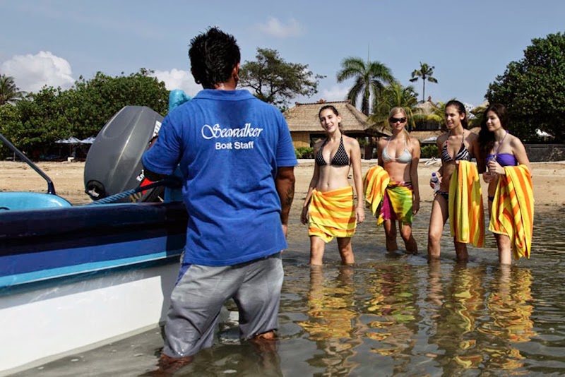 Bali Seawalker Tours - The Original - Bali Seawalker Tours - The Original, Sanur, Denpasar Selatan, Denpasar City, Bali 80237, Indonesia