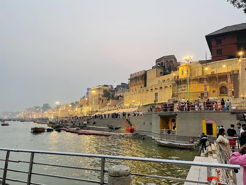 Lalita Ghat, (Varanasi) - Lalita Ghat, (Varanasi), Banaras Ghat Rd, Ghats of Varanasi, Bangali Tola, Varanasi, Uttar Pradesh 221001, India