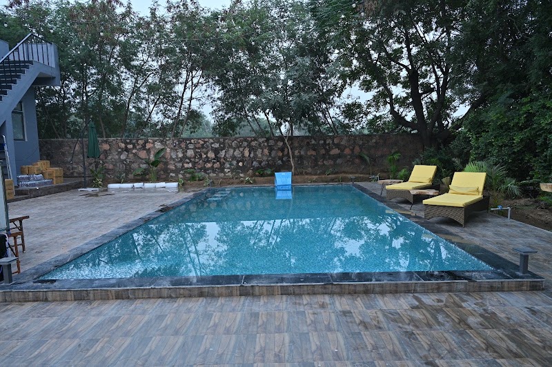 The Oakwood Nidhivan Farm by Videek Party Place - The Oakwood Nidhivan Farm by Videek Party Place 8V5M+WWJ, Panchgaon, Binola, Haryana 122413, India