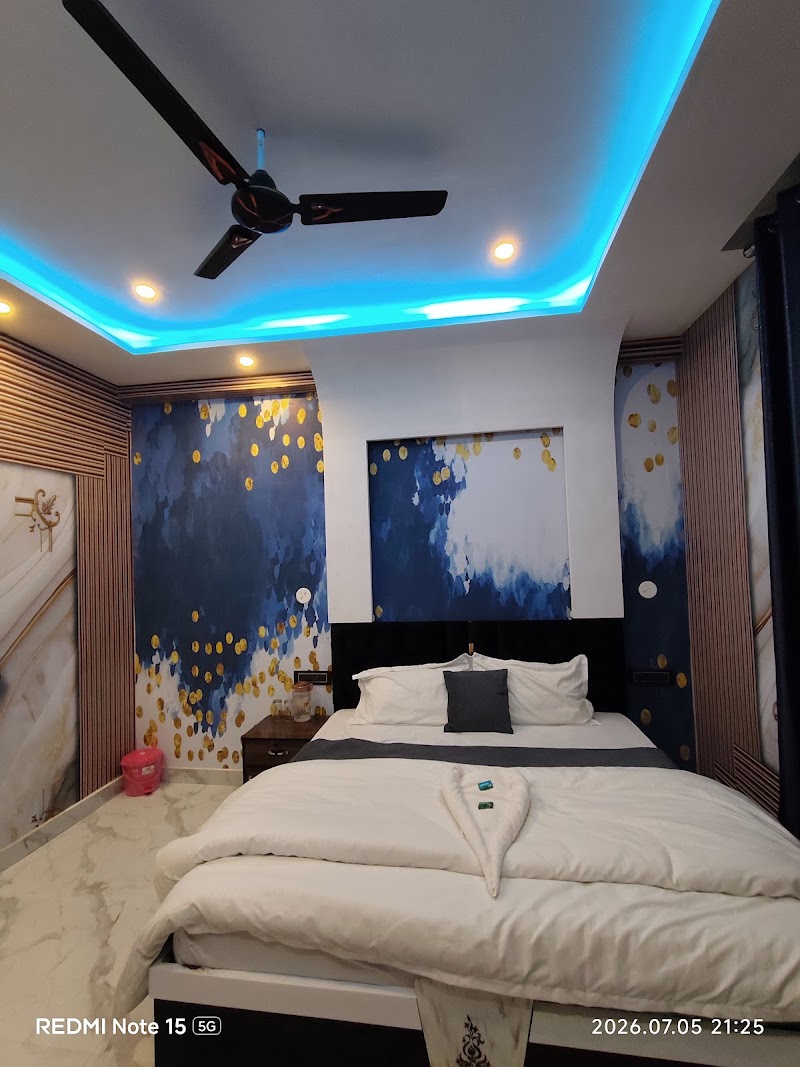 Landing Site Bir - Landing Site Bir, 2PV5+2GX, Landing Road, Bir, Suja, Himachal Pradesh 176077, India